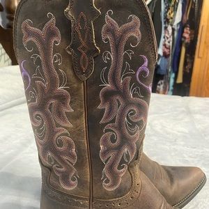 Ladies JUSTIN cowgirl boots size 6.5 LIKE NEW
